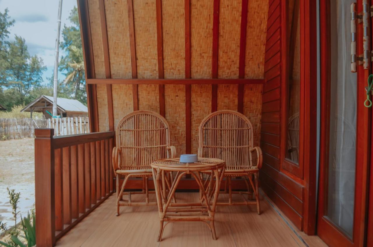Laba Laba Bungalow Гили-Мено Экстерьер фото